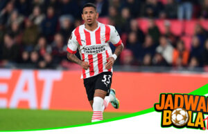 Savio: Kilauan Bintang Muda di Tengah Keberhasilan Girona Musim 2023/2024 Savio Kilauan Bintang Muda di Tengah Keberhasilan Girona Musim 2023-2024