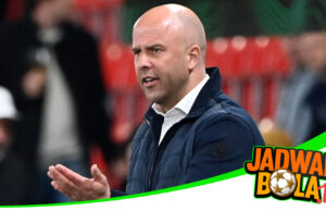 Era Baru Chelsea: Arne Slot dan Trio Feyenoord Berpotensi Gabung Era Baru Chelsea: Arne Slot dan Trio Feyenoord Berpotensi Gabung