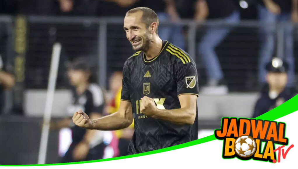 Giorgio Chiellini: Kembali ke Juventus Setelah Bertualang di MLS Giorgio Chiellini: Kembali ke Juventus Setelah Bertualang di MLS