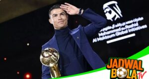 Ronaldo Merasa Lebih Pantas Raih Penghargaan Dibanding Messi
