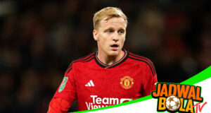 Manchester United Bersiap Lepas Dua Pemain ke LaLiga Manchester United Bersiap Lepas Dua Pemain ke LaLiga