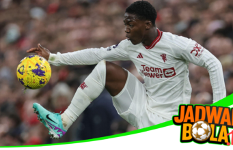 Kobbie Mainoo: Bintang Muda yang Bersinar di Manchester United