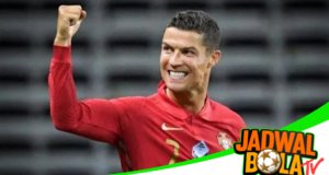Ronaldo Bersinar dalam Pemotretan Timnas Portugal di Euro 2024 Ronaldo Bersinar dalam Pemotretan Timnas Portugal di Euro 2024
