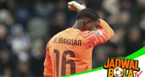 Mike Maignan Berpeluang Besar Absen di Euro 2024 Mike Maignan Berpeluang Besar Absen di Euro 2024